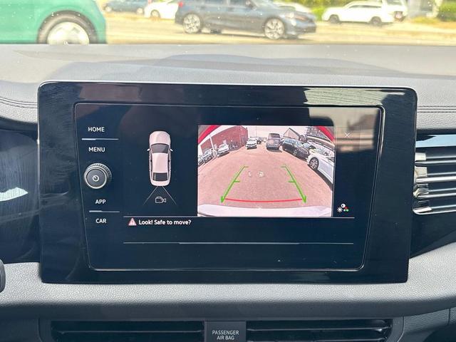 Photo of 2025 Pyrite Silver Metallic Volkswagen Jetta