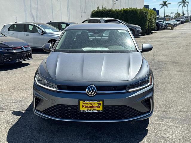 Photo of 2025 Platinum Gray Metallic Volkswagen Jetta