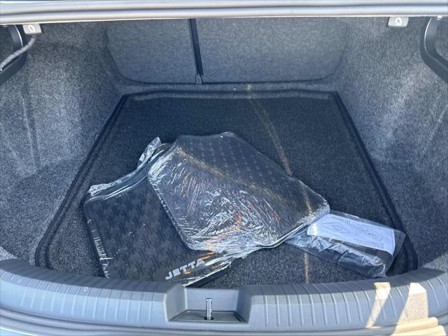 Photo of 2025 Gray Volkswagen Jetta