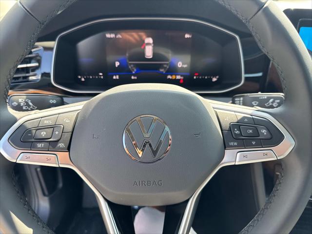 Photo of 2025 Gray Volkswagen Jetta