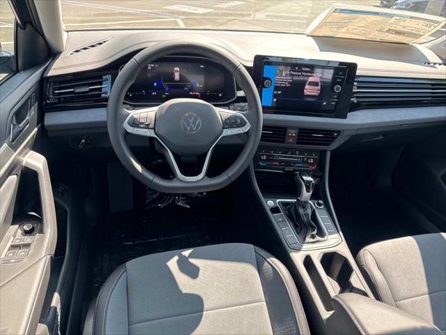 Photo of 2025 Gray Volkswagen Jetta