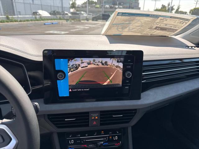 Photo of 2025 Gray Volkswagen Jetta