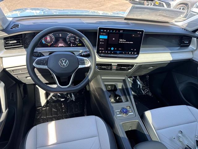 Photo of 2025 Monterey Blue Pearl Volkswagen Tiguan