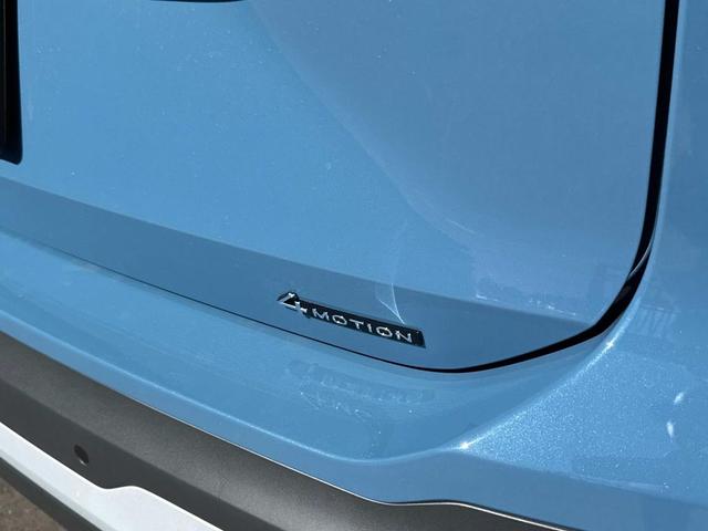 Photo of 2025 Monterey Blue Pearl Volkswagen Tiguan