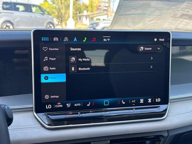 Photo of 2025 Monterey Blue Pearl Volkswagen Tiguan