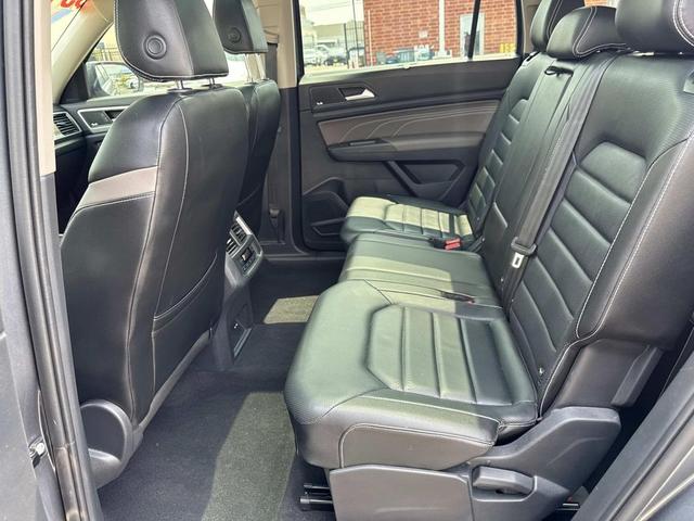 Photo of 2021 Platinum Gray Metallic Volkswagen Atlas