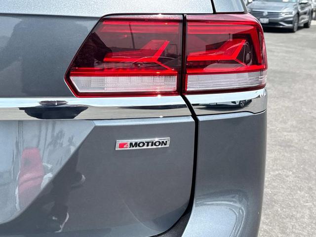 Photo of 2021 Platinum Gray Metallic Volkswagen Atlas