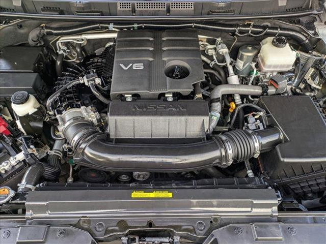 Photo of 2023 Boulder Gray Pearl Nissan Frontier