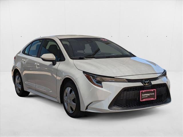 Photo of 2022 Silver Toyota Corolla