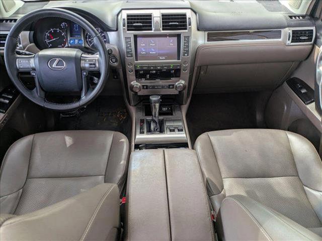 Photo of 2017 Black Onyx Lexus GX 460