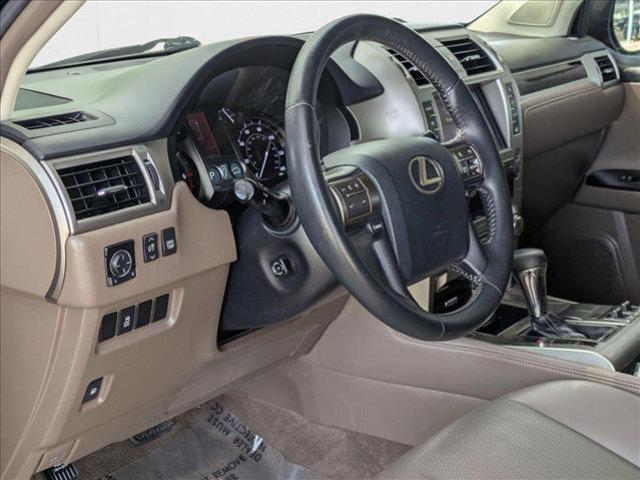 Photo of 2017 Black Onyx Lexus GX 460