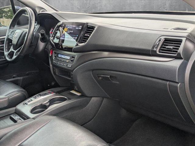 Photo of 2022 Silver Honda Pilot