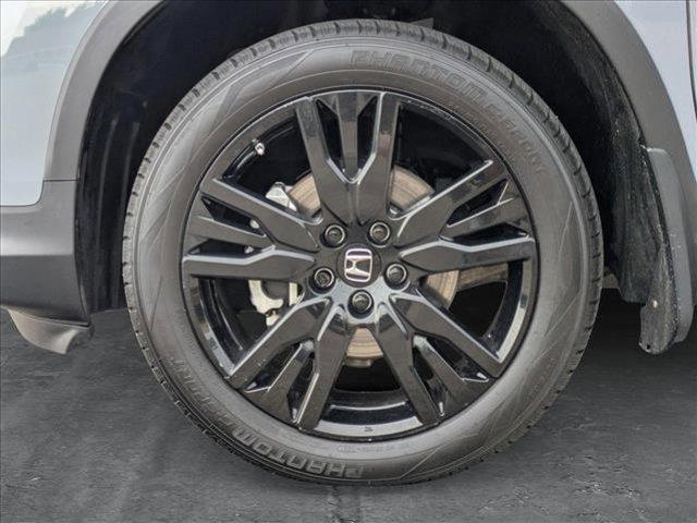 Photo of 2022 Silver Honda Pilot