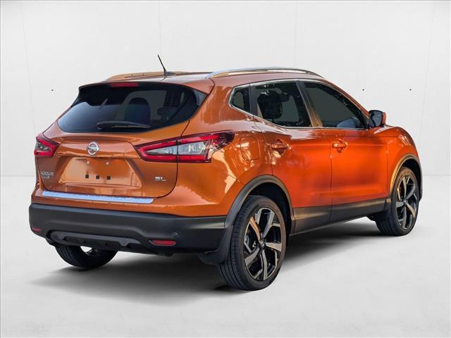Photo of 2022 Monarch Orange Metallic Nissan Rogue Sport