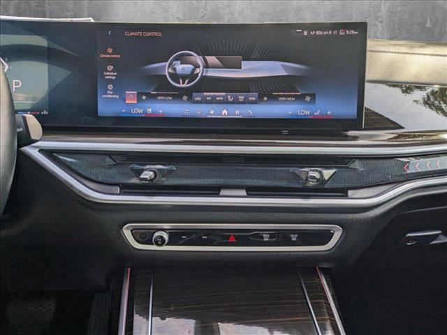 Photo of 2025 Silver BMW X7