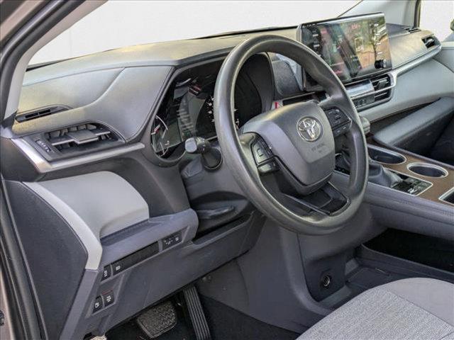 Photo of 2022 Predawn Gray Mica Toyota Sienna