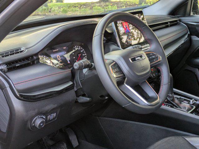 Photo of 2024 Diamond Black Crystal Pearlcoat Jeep Compass