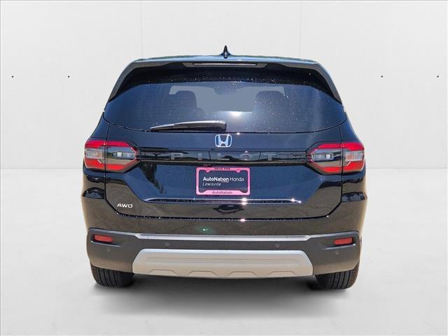 Photo of 2025 Crystal Black Pearl Honda Pilot