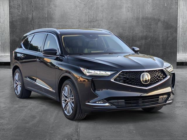 Photo of 2023 Silver Acura MDX