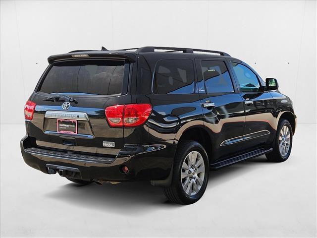 Photo of 2015 Black Toyota Sequoia