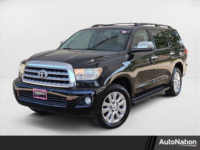 Photo of 2015 Black Toyota Sequoia