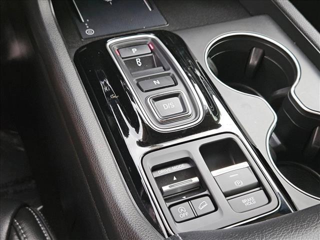 Photo of 2025 Crystal Black Pearl Honda Pilot