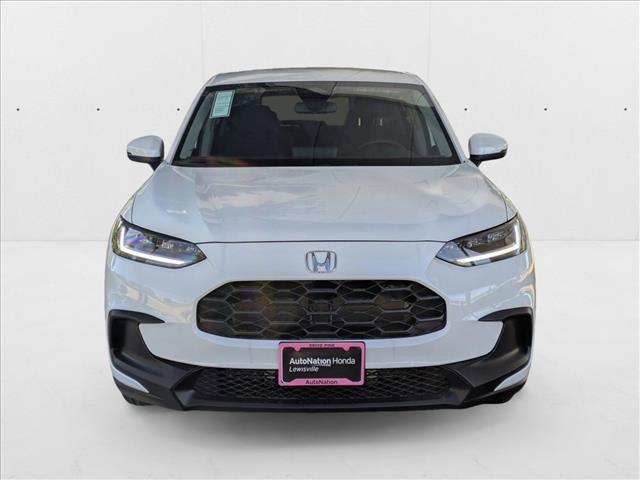 Photo of 2026 Platinum White Pearl Honda HR-V
