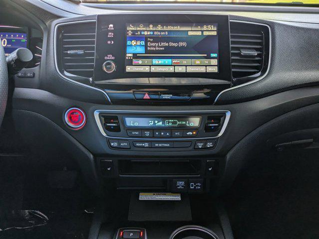 Photo of 2023 Crystal Black Pear Honda Passport