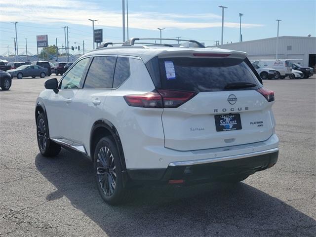 Photo of 2026 White / Black Nissan Rogue