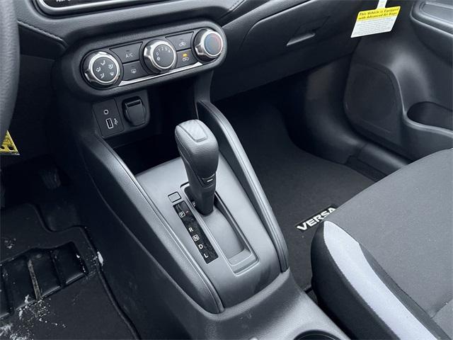 Photo of 2025 Gun Metallic Nissan Versa