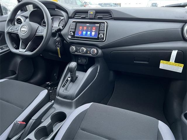 Photo of 2025 Gun Metallic Nissan Versa