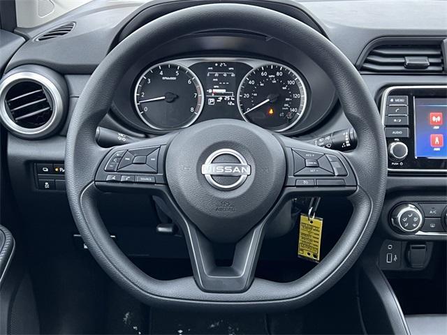 Photo of 2025 Gun Metallic Nissan Versa