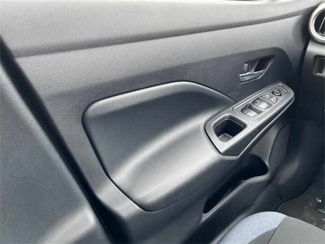 Photo of 2025 Scarlet Ember Nissan Versa