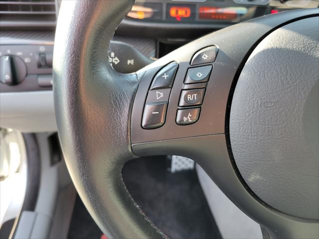 Photo of 2003 Titanium Silver Metallic BMW M3