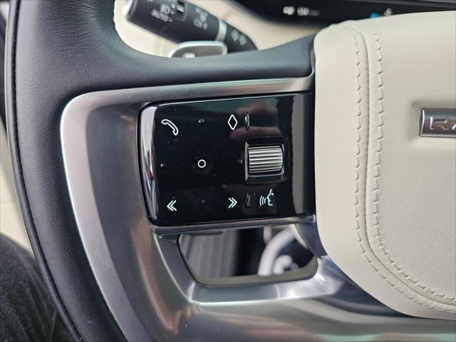 Photo of 2023 Fuji White Land Rover Range Rover