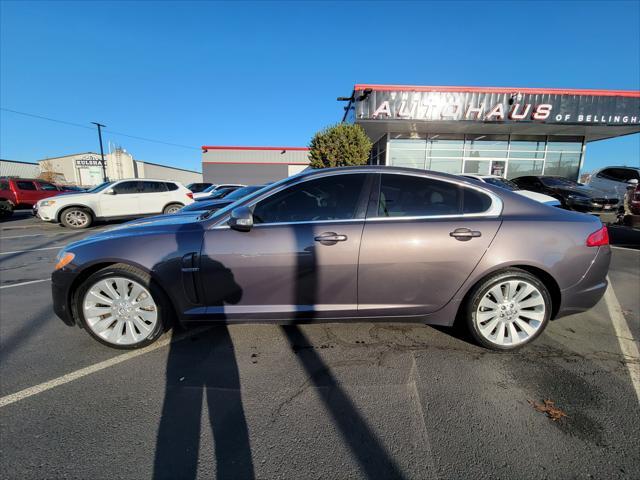 Photo of 2009 Grey Jaguar XF
