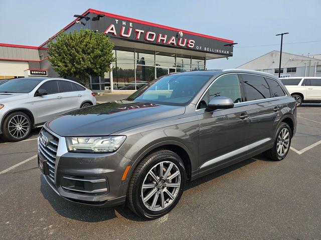 Photo of 2018 Graphite Gray Metallic Audi Q7