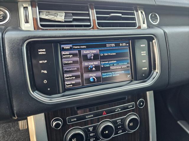 Photo of 2013 Fuji White Land Rover Range Rover
