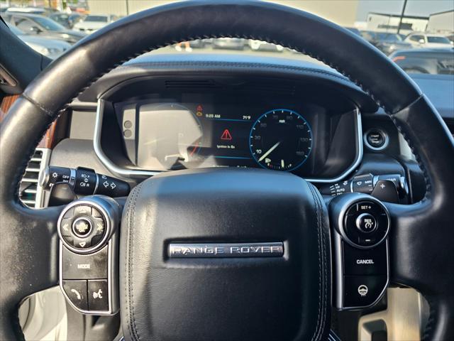 Photo of 2013 Fuji White Land Rover Range Rover
