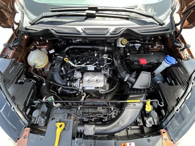 Photo of 2019 Canyon Ridge Metallic Ford EcoSport