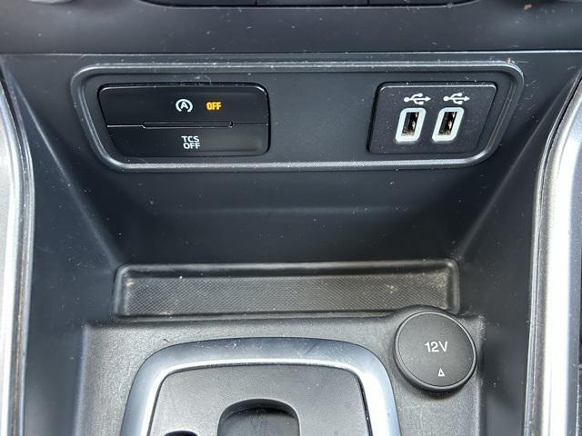 Photo of 2019 Canyon Ridge Metallic Ford EcoSport