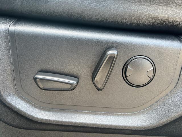 Photo of 2019 OXFORD WHITE Ford F-150