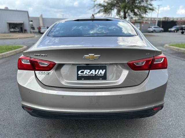 Photo of 2024 Mineral Gray Metallic Chevrolet Malibu