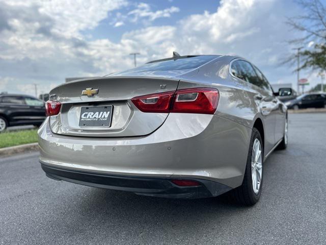 Photo of 2024 Mineral Gray Metallic Chevrolet Malibu