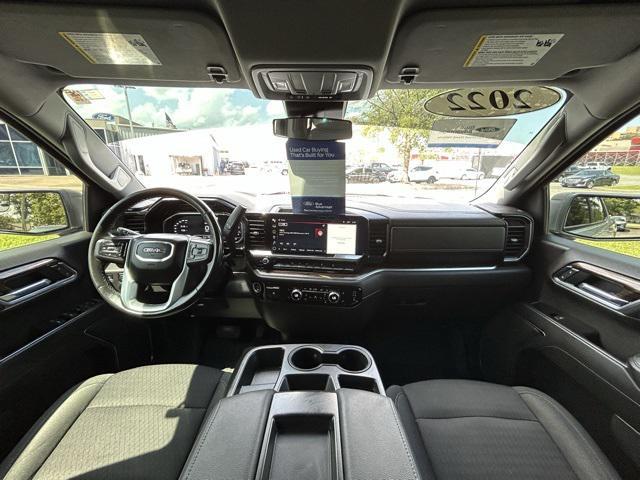 Photo of 2022 Quicksilver Metallic GMC Sierra 1500