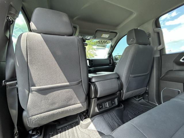 Photo of 2022 Quicksilver Metallic GMC Sierra 1500