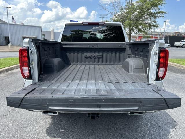 Photo of 2022 Quicksilver Metallic GMC Sierra 1500
