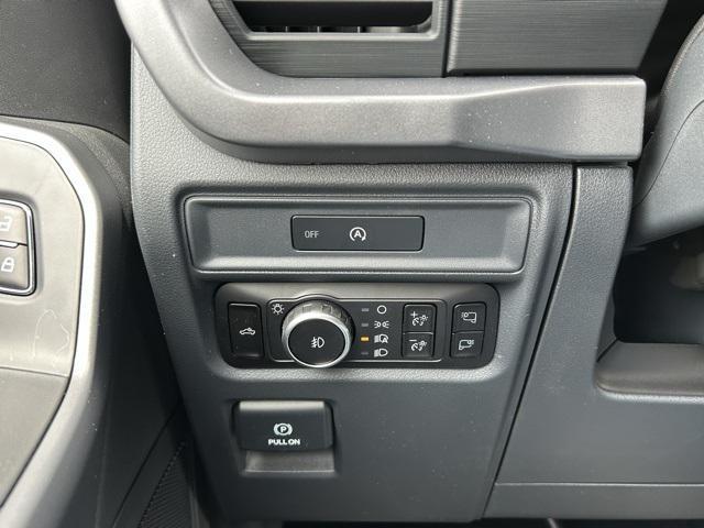Photo of 2025 Gray Metallic Ford F-150