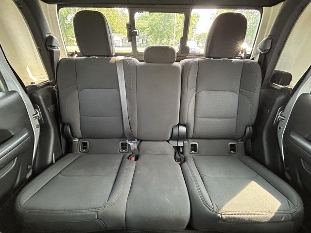 Photo of 2020 Billet Silver Metallic Clearcoat Jeep Gladiator
