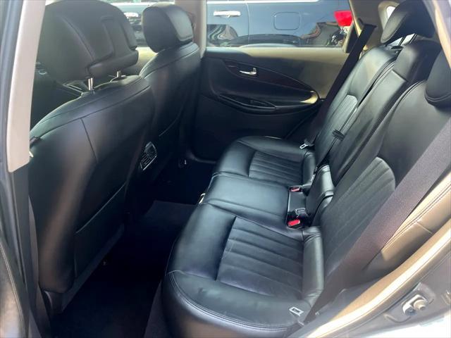 Photo of 2017 Graphite Shadow INFINITI QX50